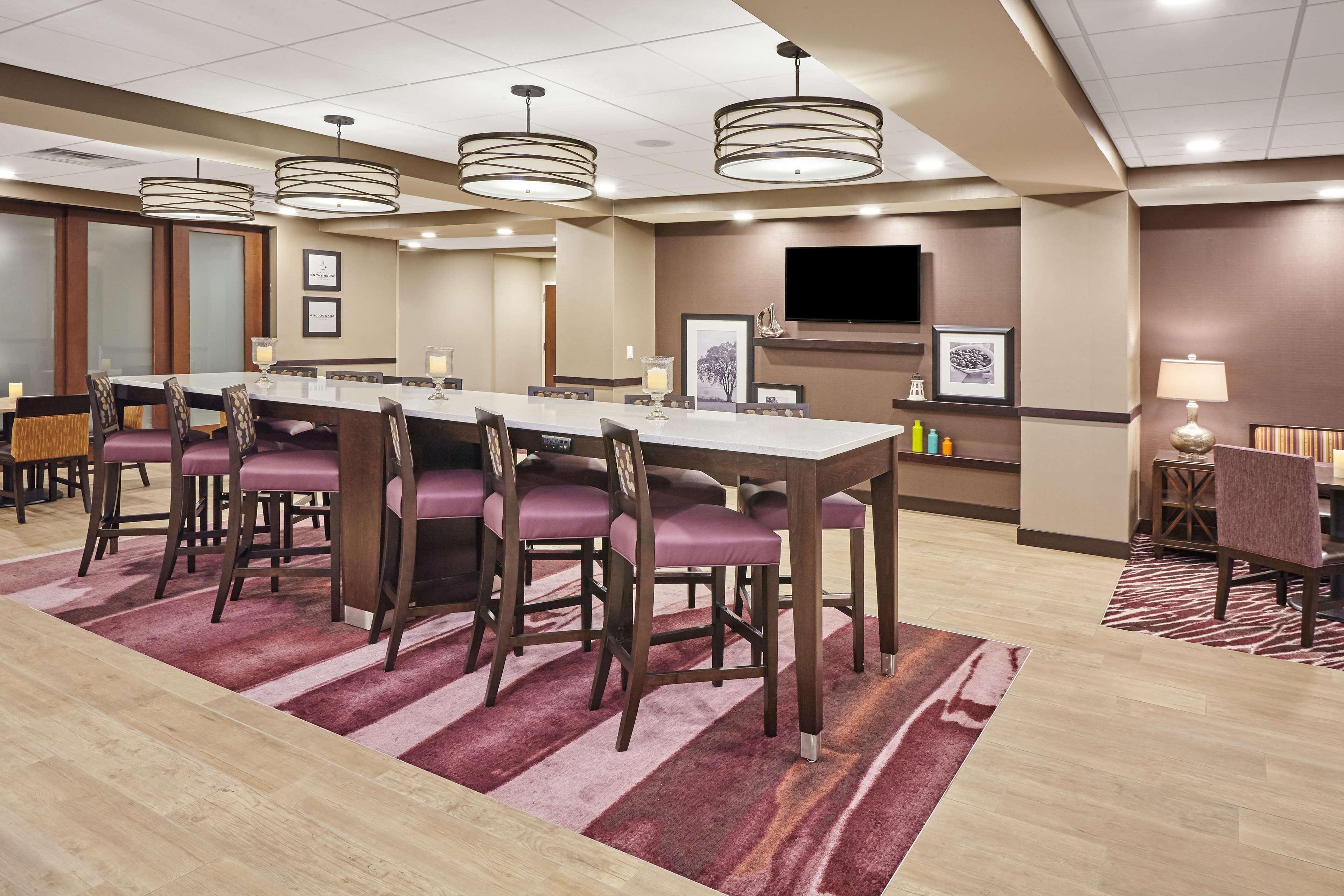 Hampton Inn Fond Du Lac Exteriör bild